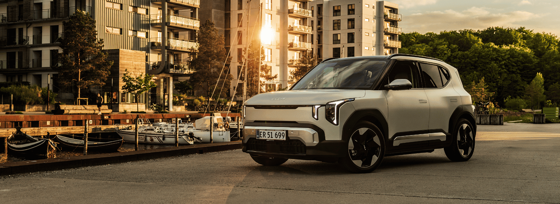 Kia EV2 1920 x 900 px